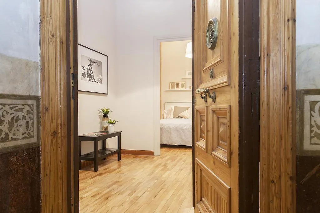 Be Barcelona Plaza Catalunya Apartment